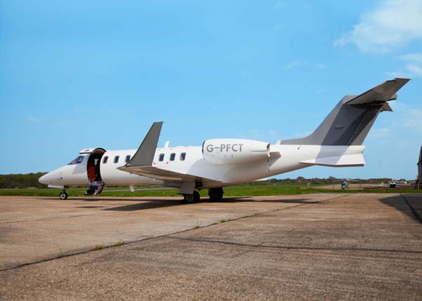 De Zwitserse zakenjetoperator Perfect Aviation gaat twee toestellen op de Londense luchthaven Biggin Hill Airport stationeren